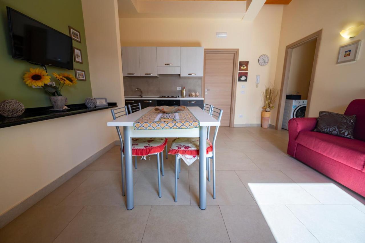 Villa Tonnara Vista Mare - Siciliavacanza アヴォラ エクステリア 写真