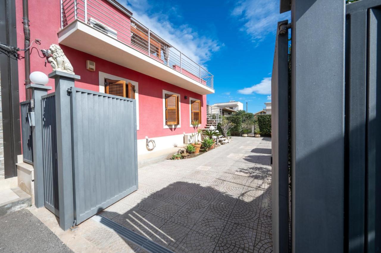 Villa Tonnara Vista Mare - Siciliavacanza アヴォラ エクステリア 写真